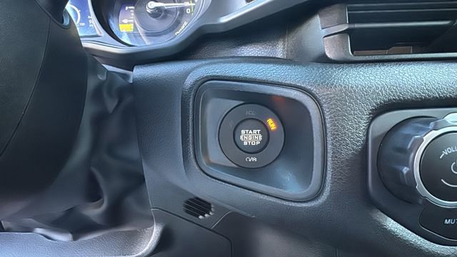 Used 2025 Jeep Wrangler Unlimited Sport S 4xe AWD/4WD image 16