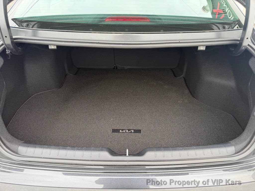 Used 2025 Kia K4 FWD image 28