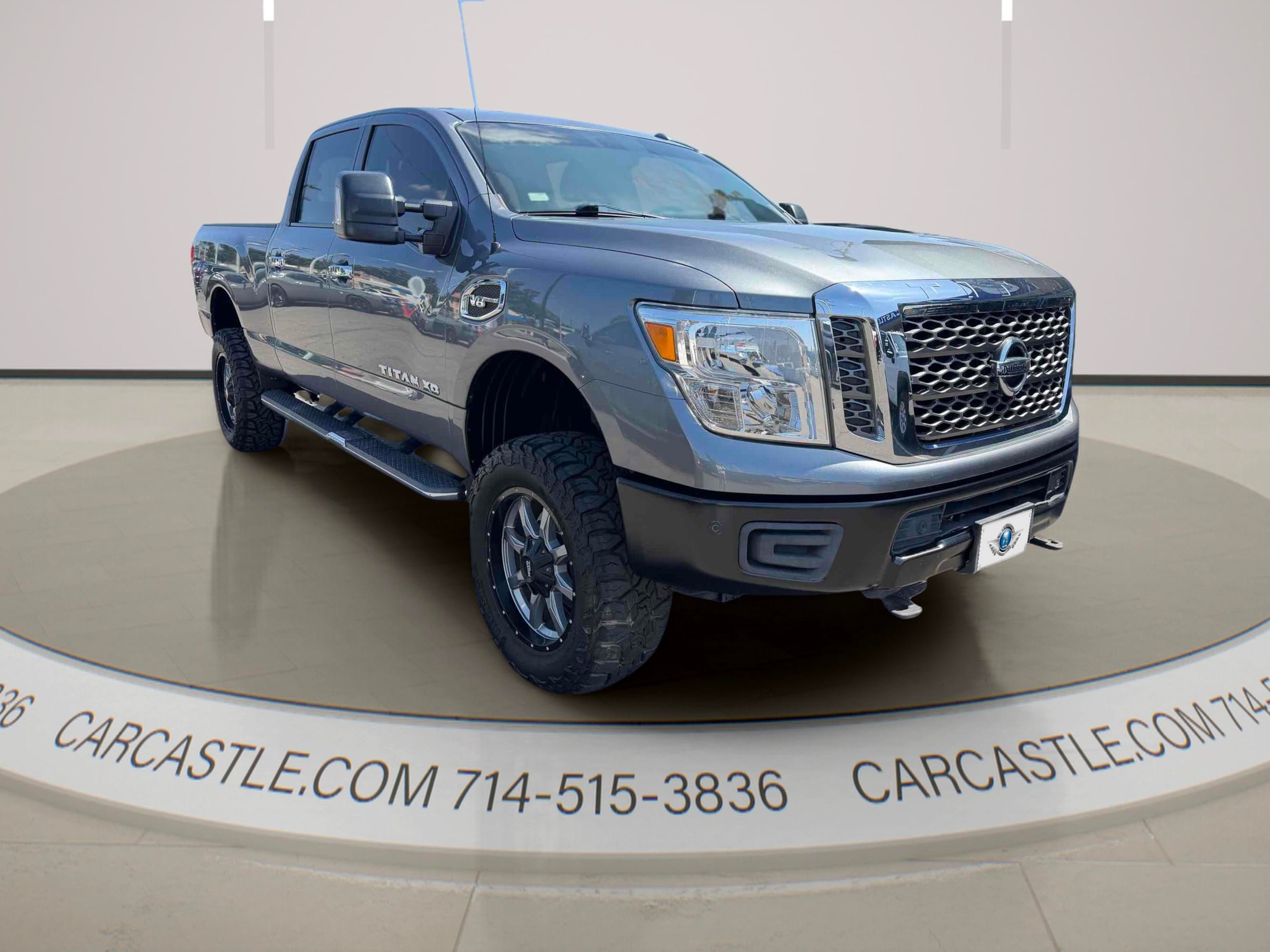 Used 2018 Nissan Titan SV w/ SV Convenience Package AWD/4WD image 7
