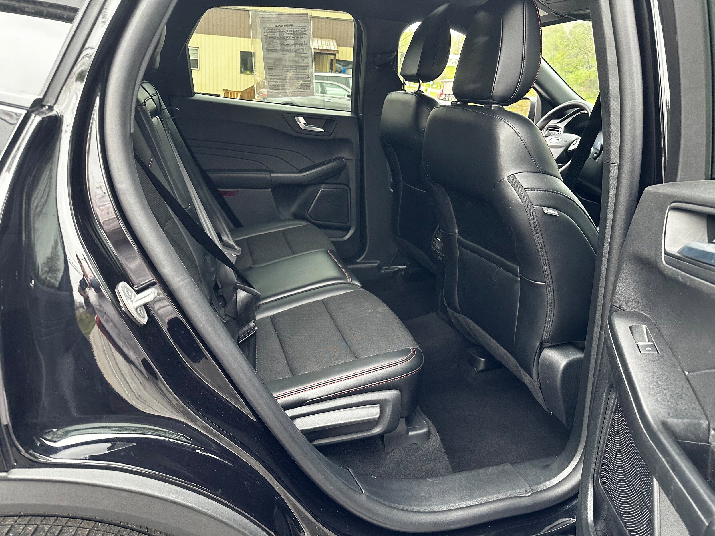 Used 2025 Ford Escape ST-Line AWD/4WD image 16