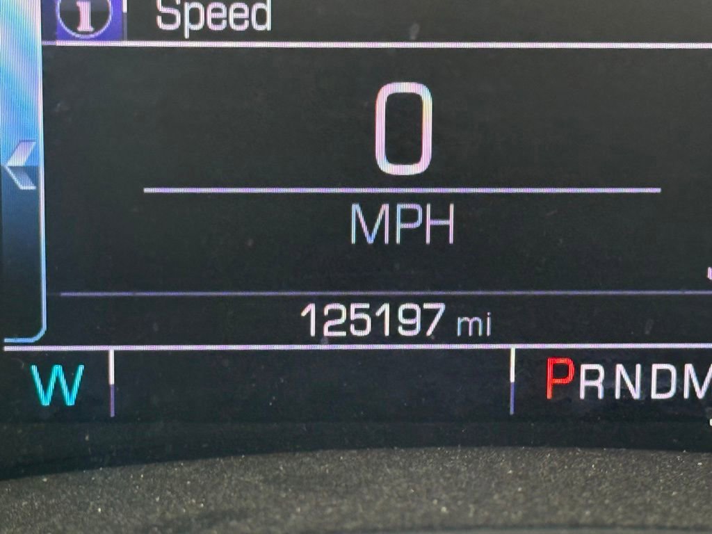 Used 2017 Chevrolet Impala LT w/ Convenience Package FWD image 9