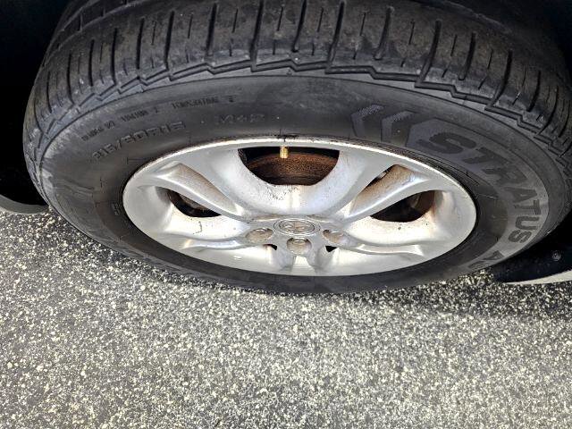 Used 2004 Toyota Solara SE image 37