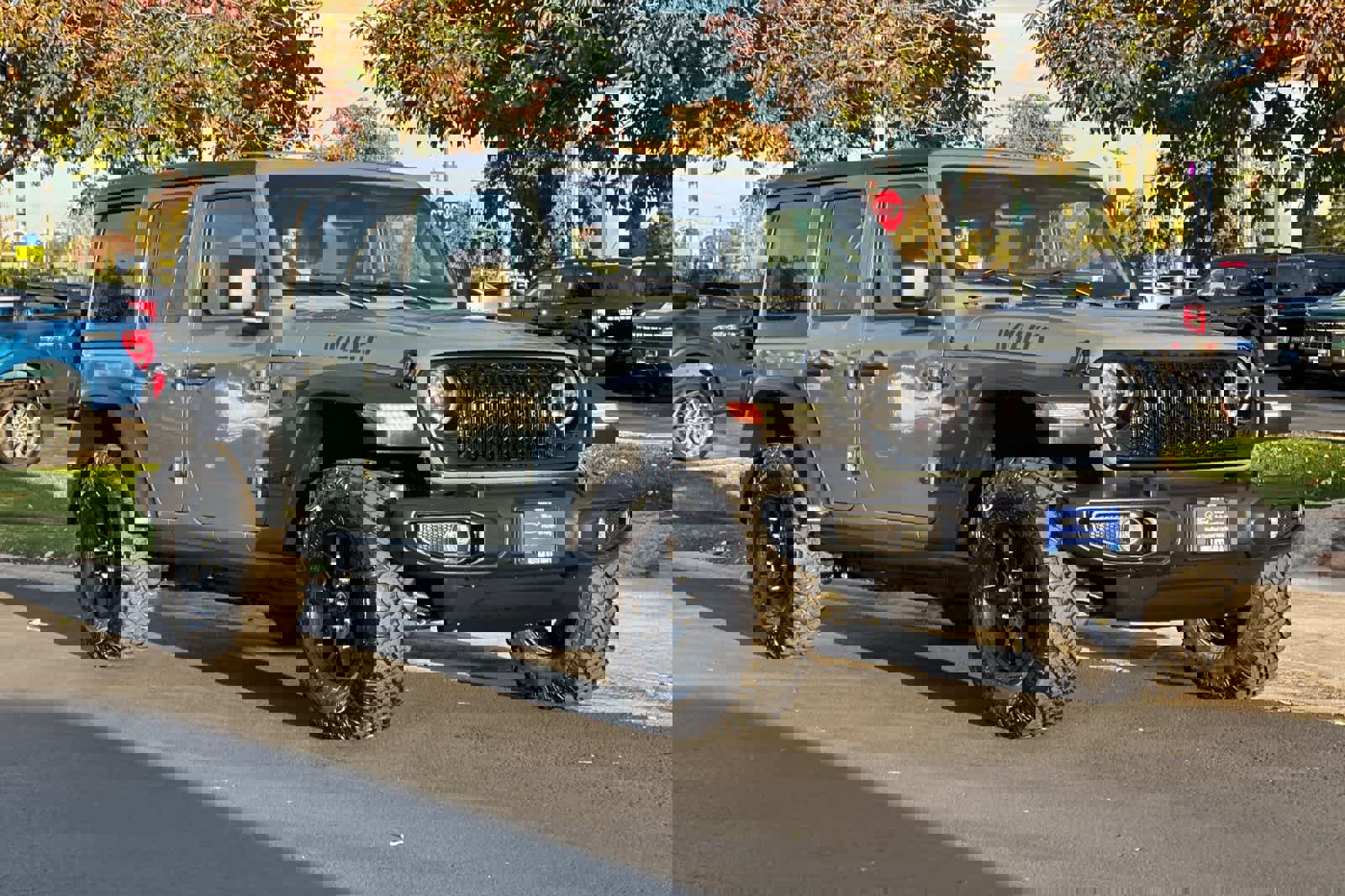 Used 2024 Jeep Wrangler Willys image 9