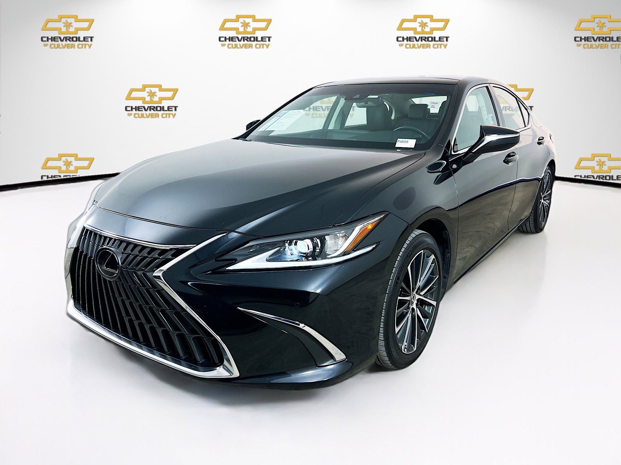 Used 2022 Lexus ES 350 w/ Premium Package image 3