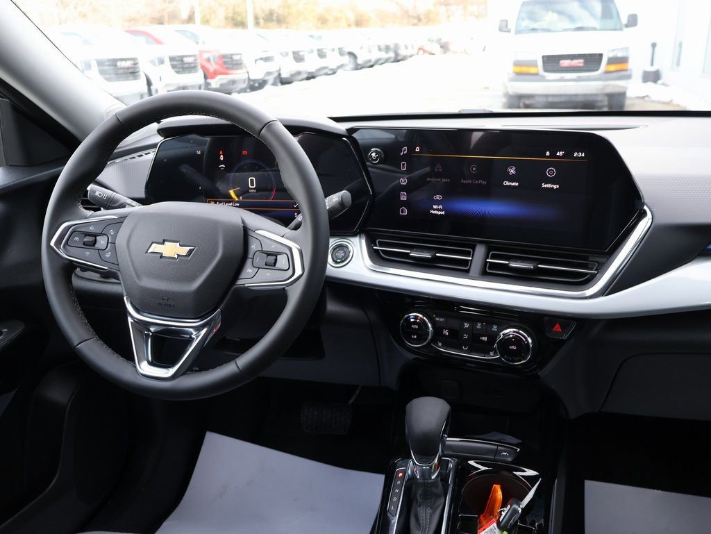 New 2026 Chevrolet Trax LT w/ Driver Confidence Package image 25