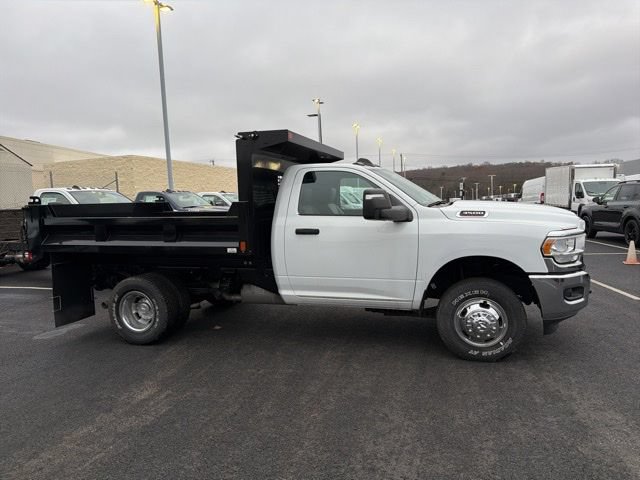 New 2024 RAM 3500 Tradesman AWD/4WD image 2