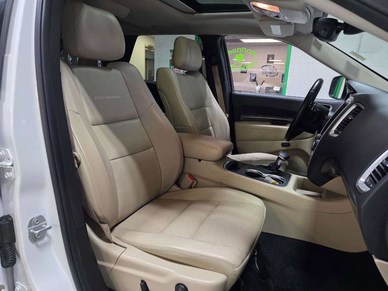 Used 2018 Dodge Durango Citadel w/ Technology Group AWD/4WD image 28