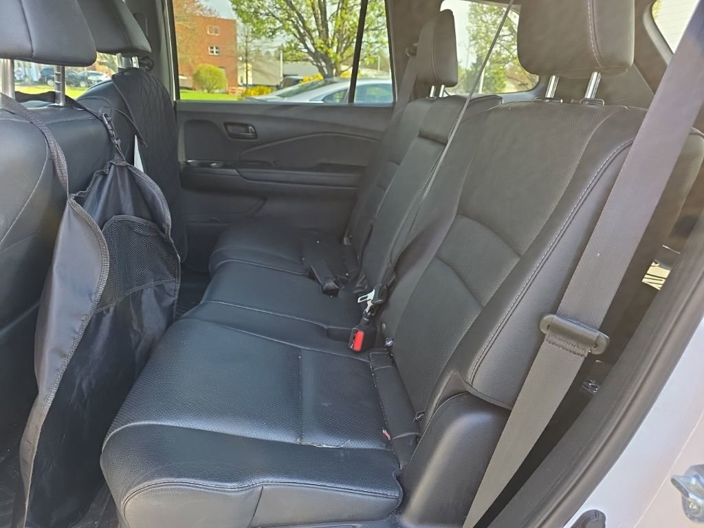 Certified 2023 Honda Passport EX-L image 25