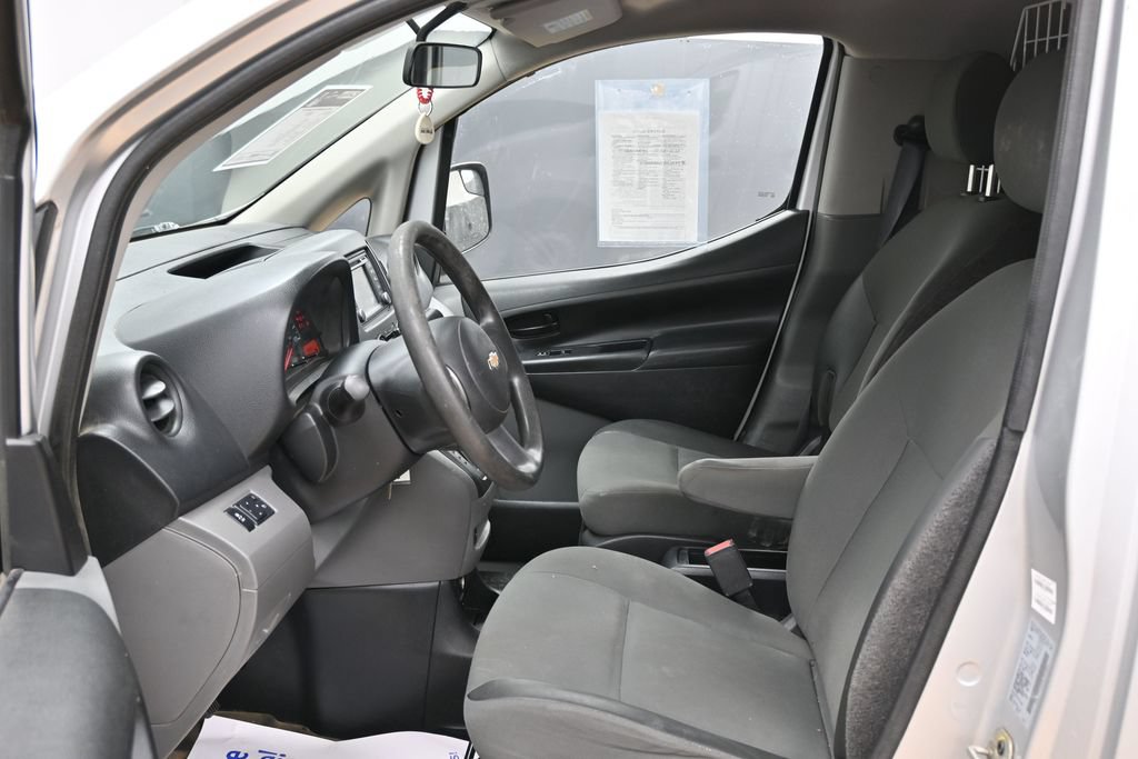 Used 2017 Chevrolet City Express LT w/ Technology Package FWD image 17