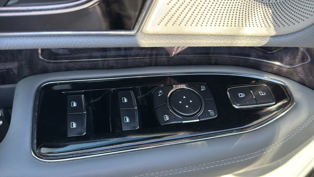 Used 2021 Lincoln Navigator L Reserve w/ Luxury Package AWD/4WD image 20