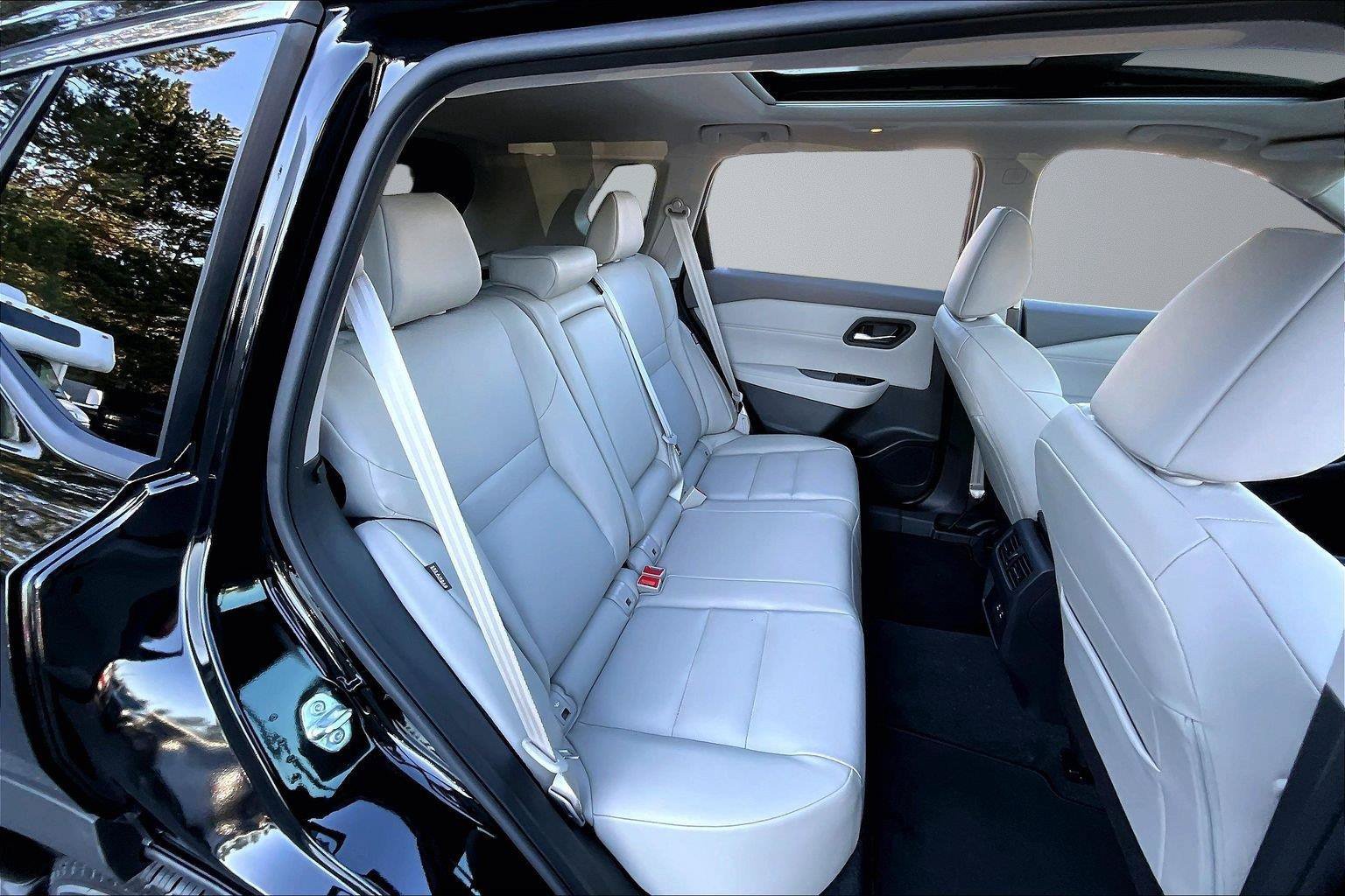 New 2026 Nissan Rogue Dark Armor AWD/4WD image 11