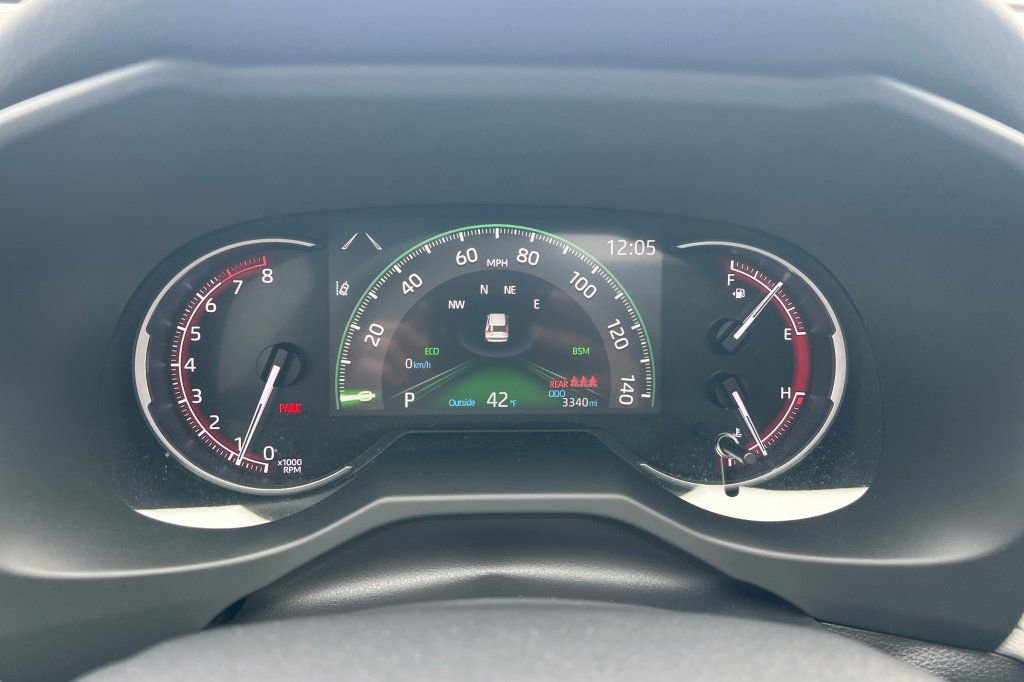 Used 2025 Toyota RAV4 XLE Premium w/ Weather Package image 21