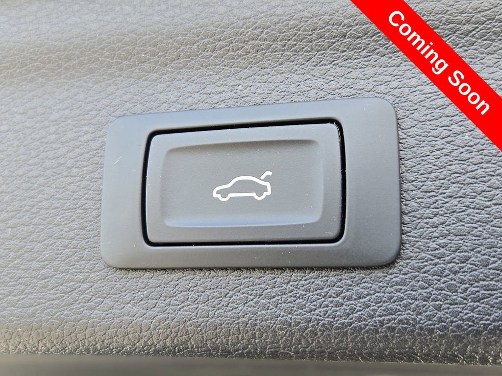 Used 2025 Audi Q3 2.0T Premium AWD/4WD image 33