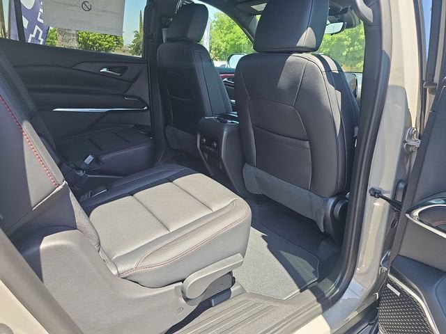 New 2026 Chevrolet Traverse Z71 w/ Enhanced Driving Package AWD/4WD image 28