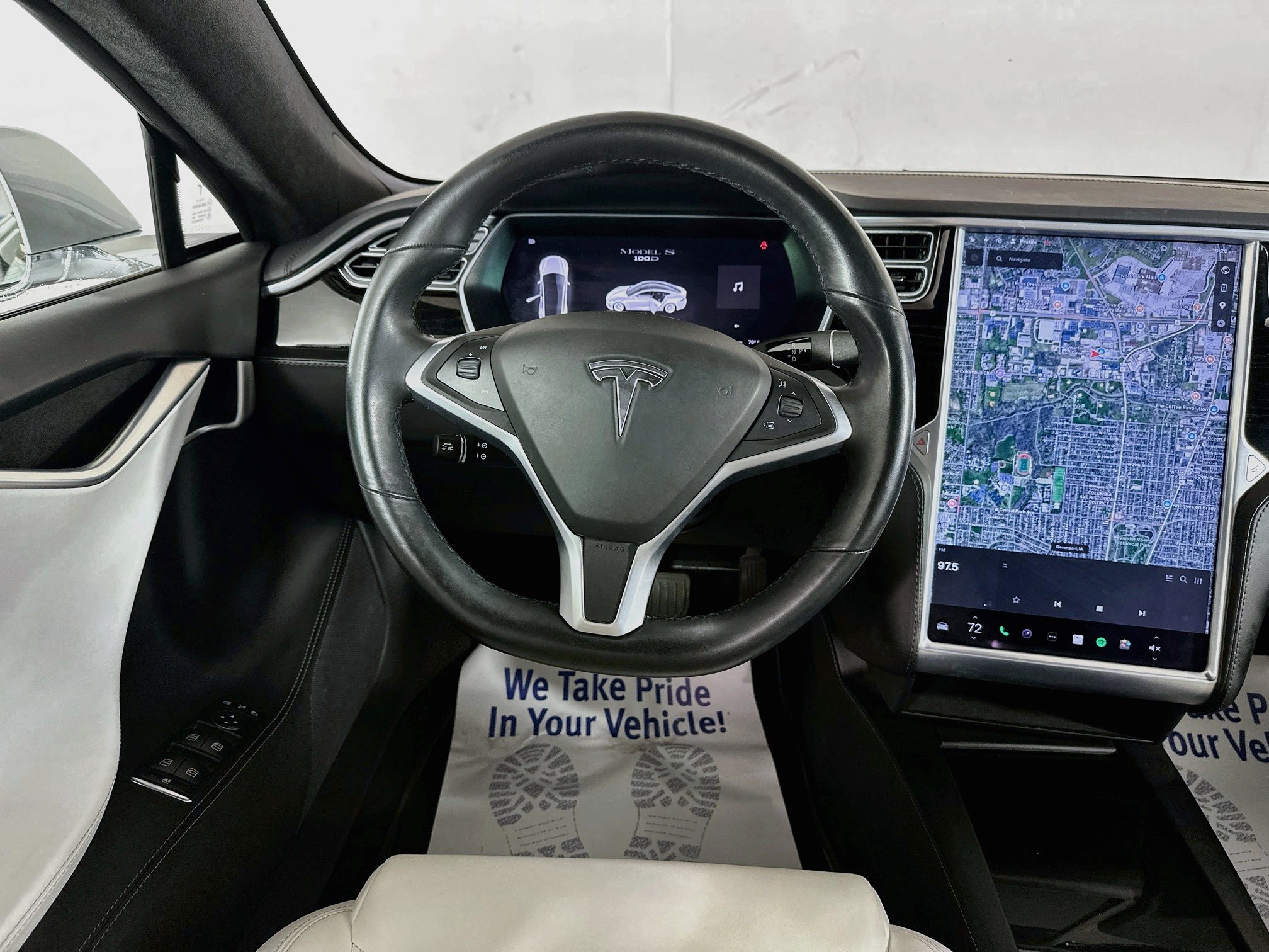 Used 2017 Tesla Model S 100D AWD/4WD image 21