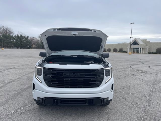 Used 2025 GMC Sierra 1500 Elevation AWD/4WD image 16