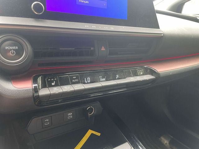 Used 2023 Toyota Prius Prime FWD image 30