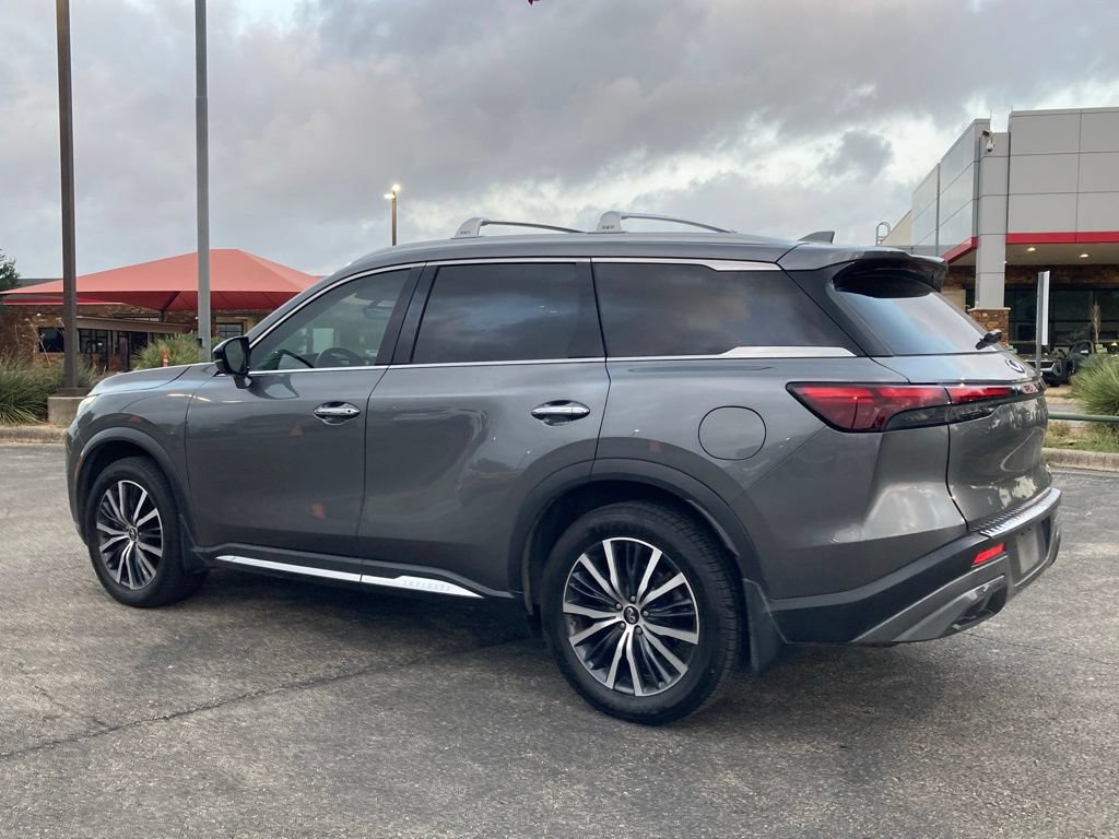 Used 2023 INFINITI QX60 Sensory w/ Vision Package FWD image 7