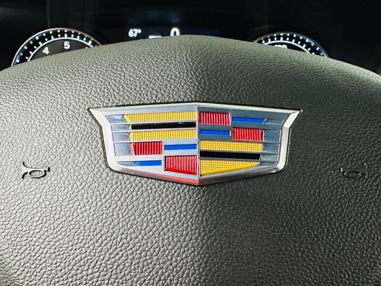 Used 2023 Cadillac CT4 Luxury w/ Sun And Sound Package image 17