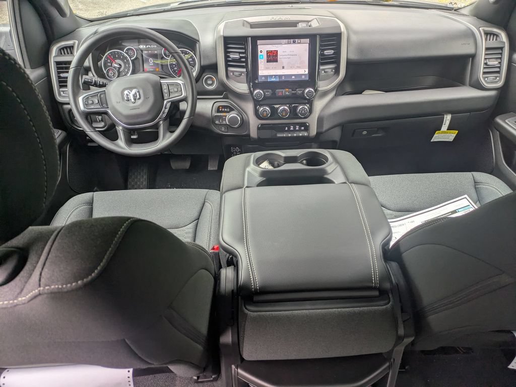 New 2026 RAM 1500 Express AWD/4WD image 25