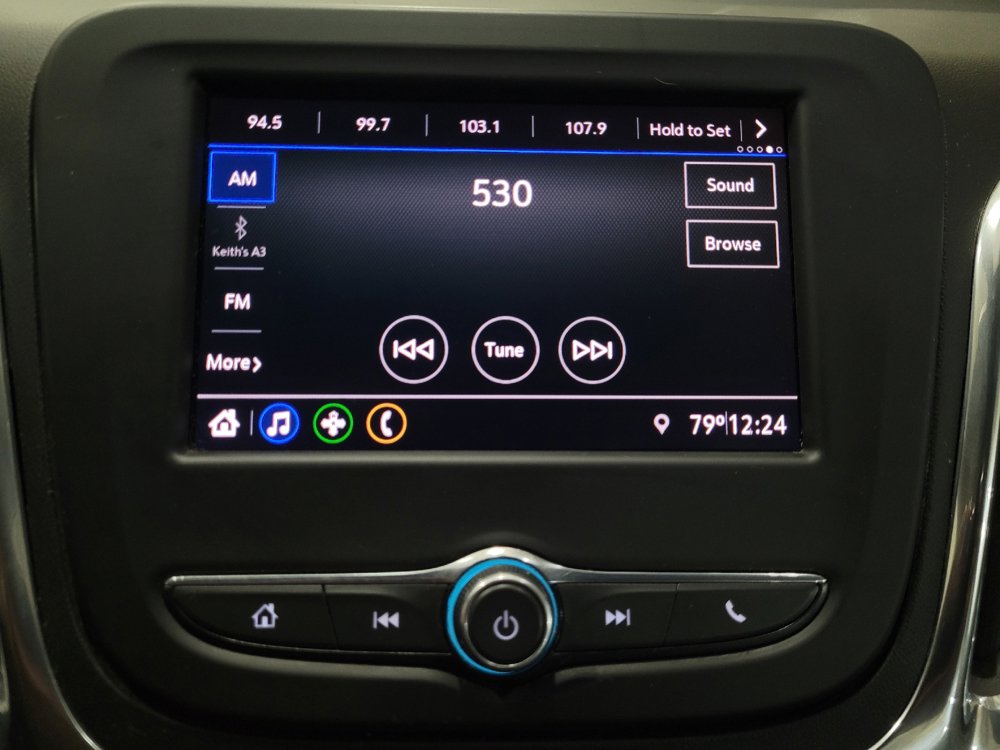 Used 2020 Chevrolet Equinox LS AWD/4WD image 25