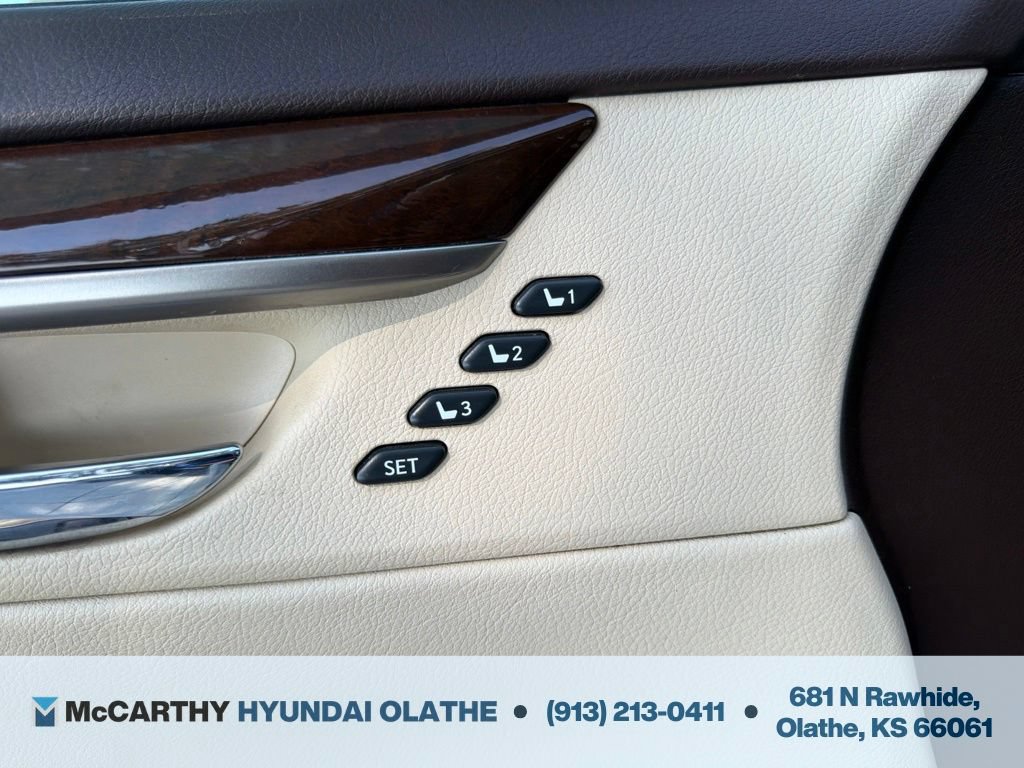 Used 2016 Lexus ES 350 w/ Luxury Package w/Wood Trim FWD image 32