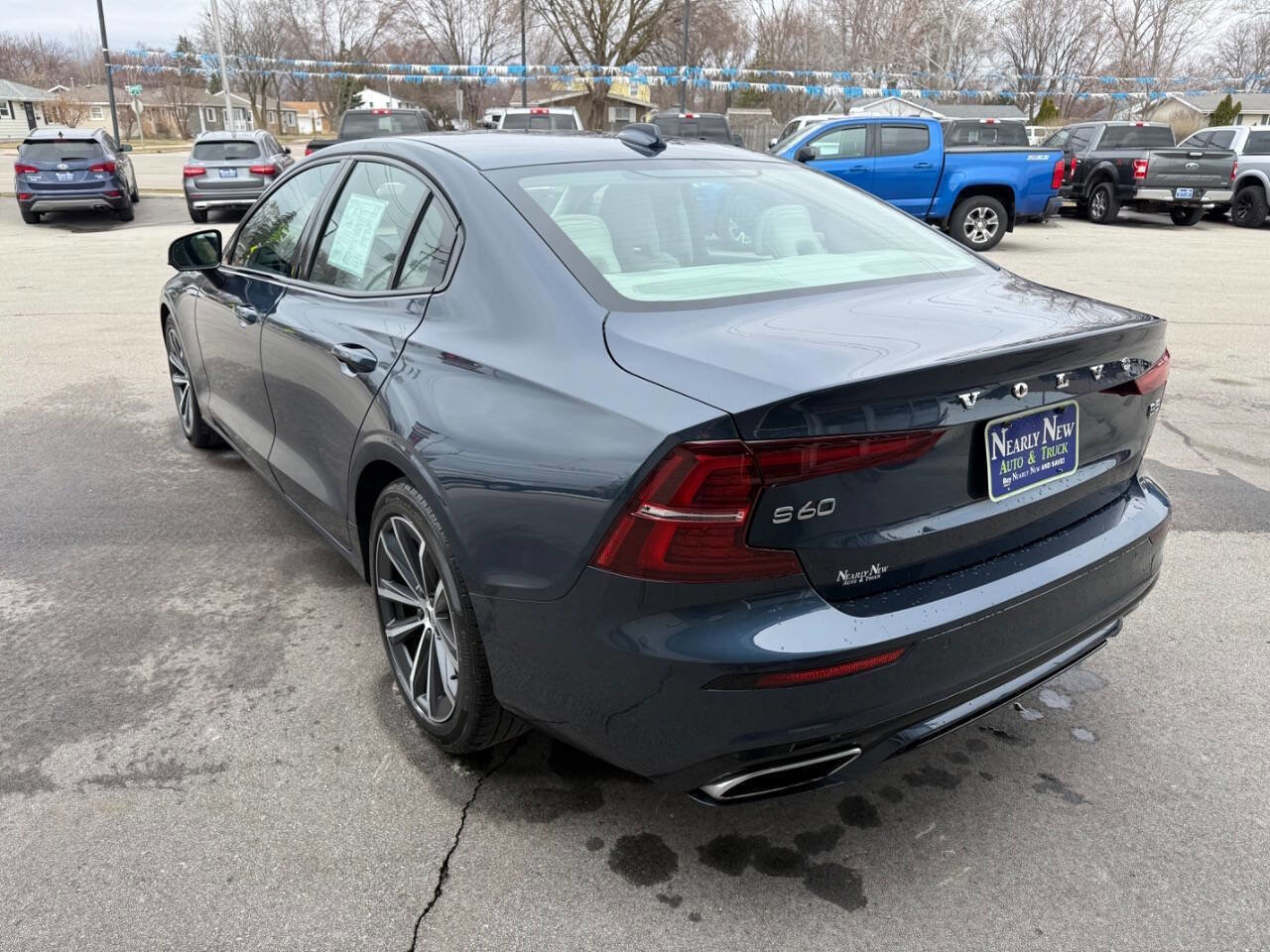 Used 2022 Volvo S60 B5 Inscription image 7