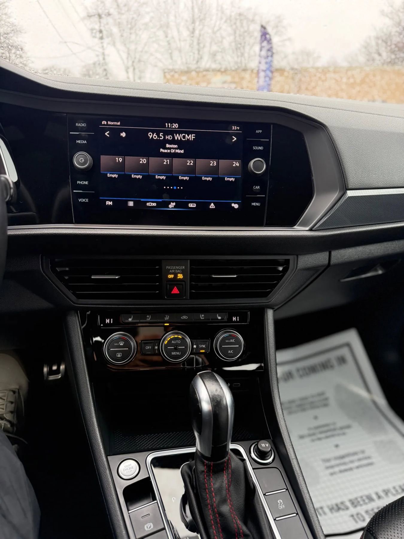 Used 2021 Volkswagen Jetta GLI Autobahn image 25