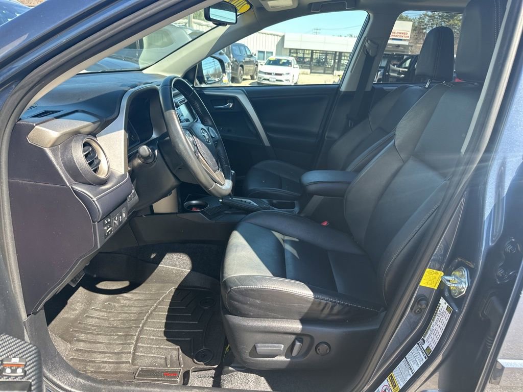 Used 2013 Toyota RAV4 Limited image 12