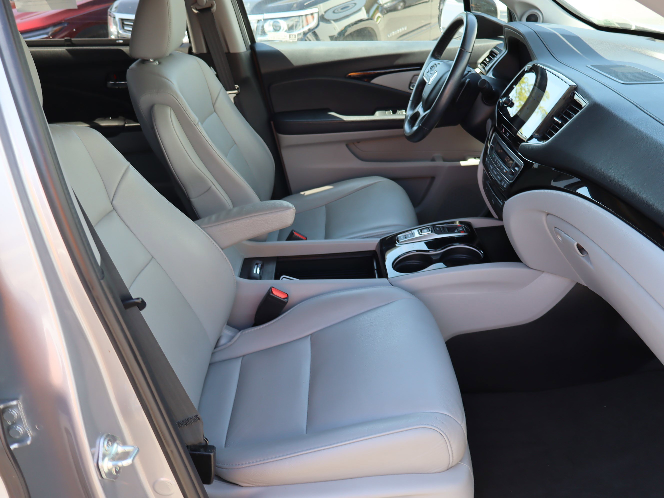 Used 2022 Honda Pilot Touring image 41