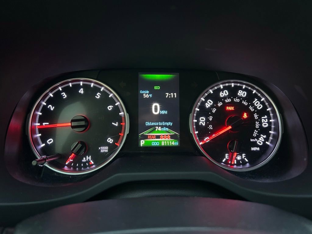 Used 2020 Toyota RAV4 LE image 22