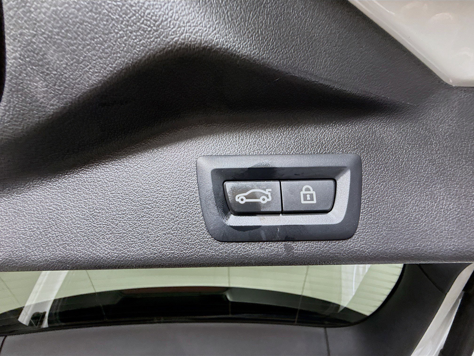 Used 2023 BMW X5 sDrive40i w/ Parking Assistance Package RWD image 42