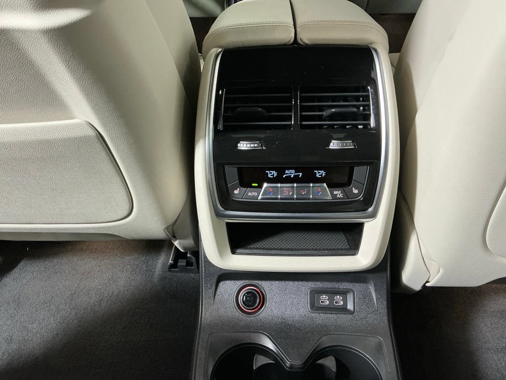 Certified 2026 BMW X7 xDrive40i w/ M Sport Package AWD/4WD image 27