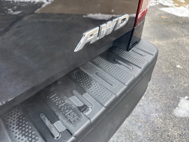 Used 2023 Honda Ridgeline Black Edition image 10