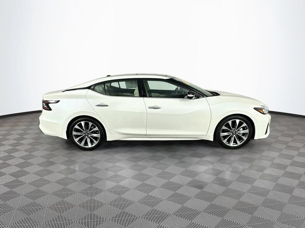 Certified 2023 Nissan Maxima Platinum w/ Sport Mat Group FWD image 11