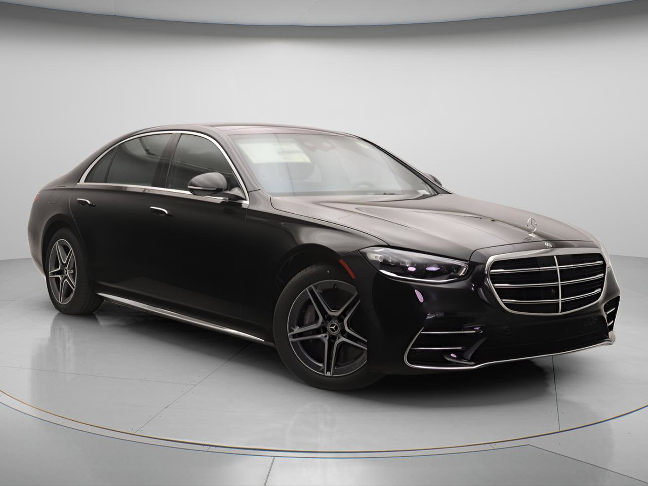 New 2026 Mercedes-Benz S 580 4MATIC Sedan image 13