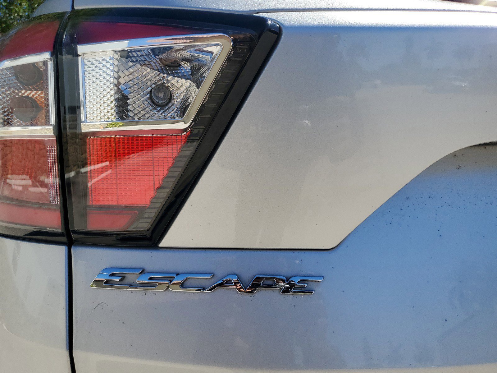 Used 2017 Ford Escape SE AWD/4WD image 8