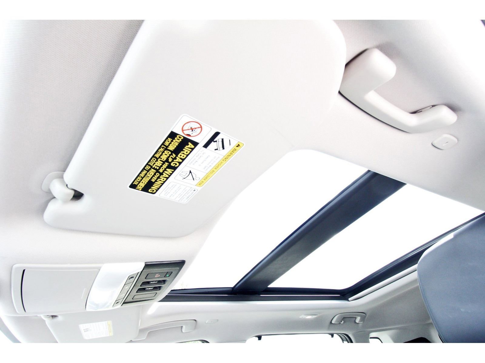 Used 2023 Nissan Rogue SV w/ SV Premium B Package image 29