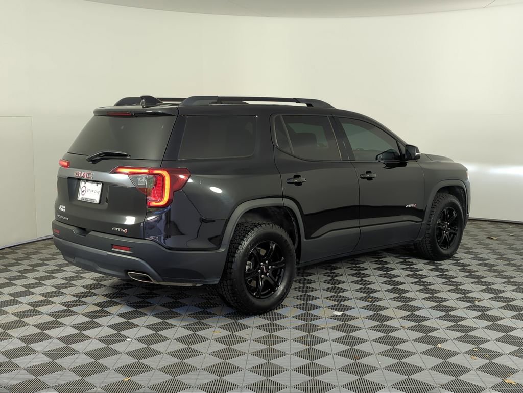 Used 2023 GMC Acadia AT4 w/ Technology Package image 5