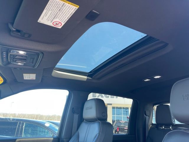 Used 2020 Chevrolet Silverado 3500 High Country AWD/4WD image 23
