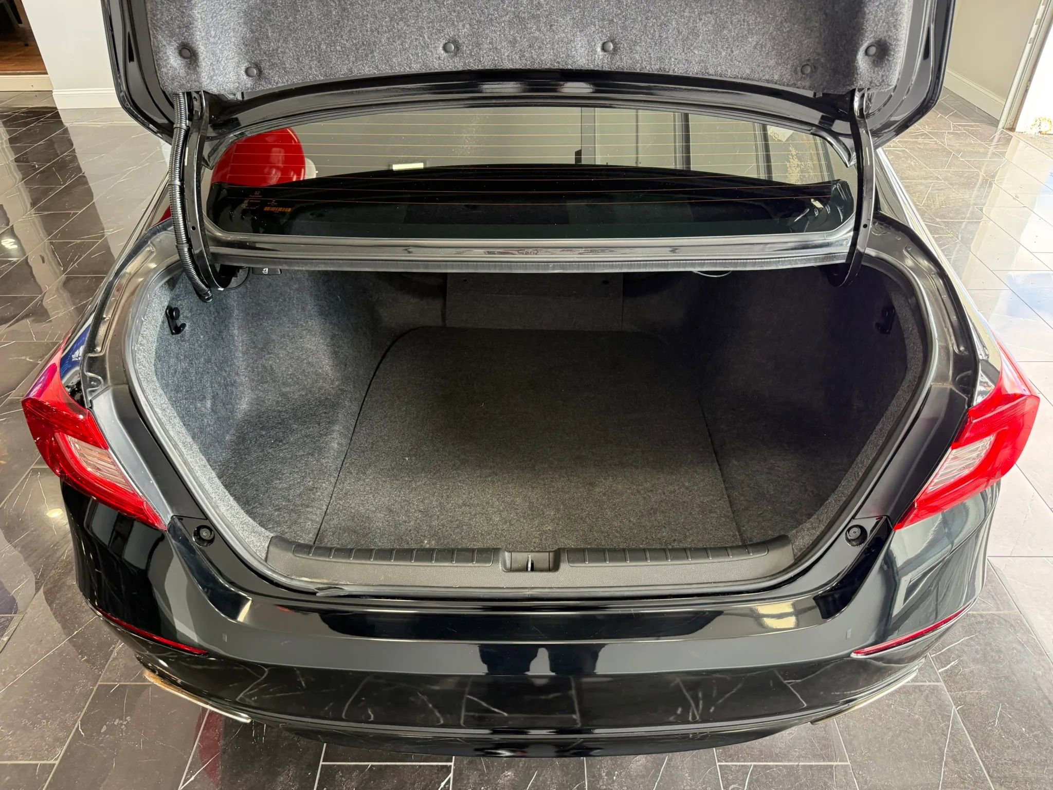 Used 2019 Honda Accord Sport image 23