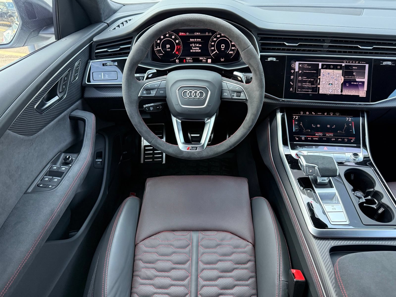 Used 2026 Audi RS Q8 performance AWD/4WD image 30