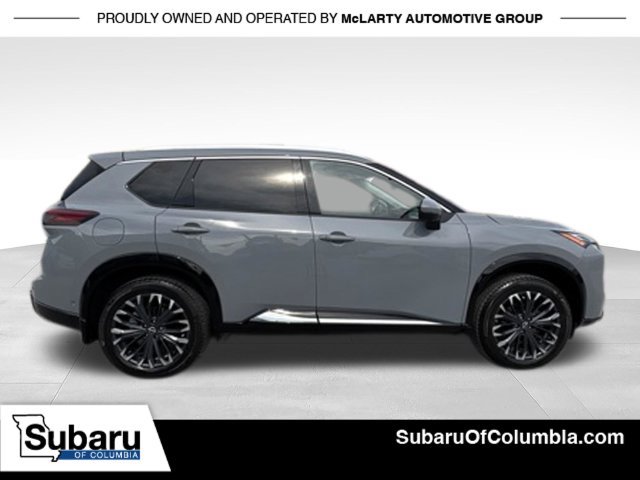 Used 2024 Nissan Rogue Platinum AWD/4WD image 8