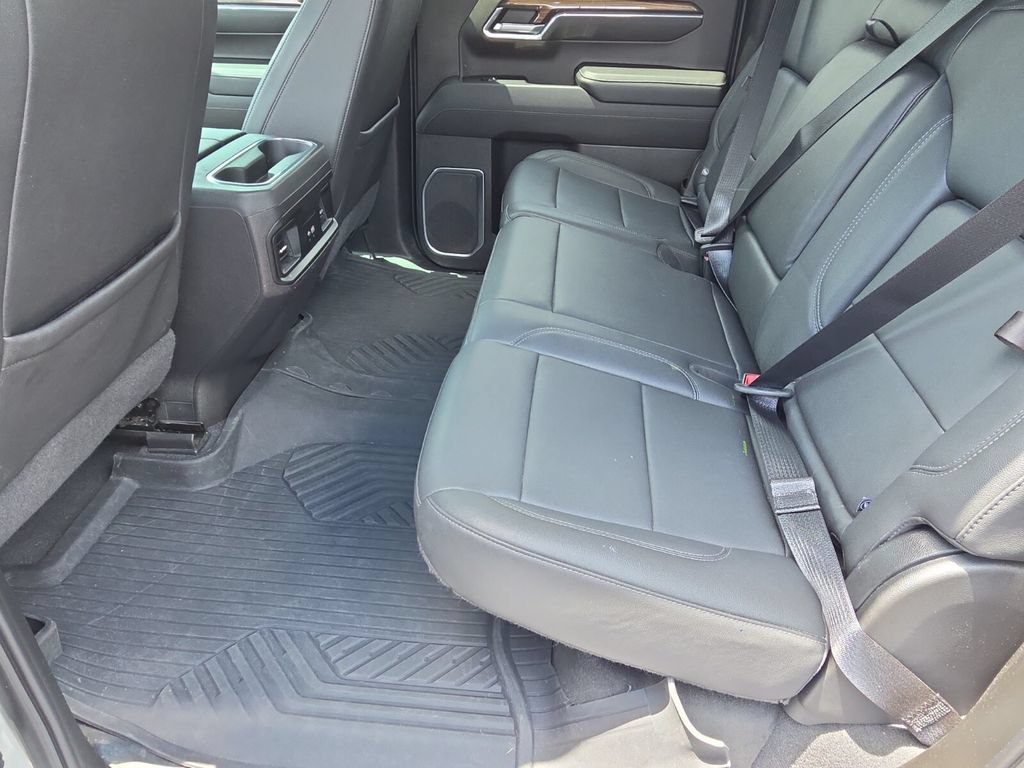 Used 2022 Chevrolet Silverado 1500 LT Trail Boss w/ LT Trail Boss Premium Package AWD/4WD image 12