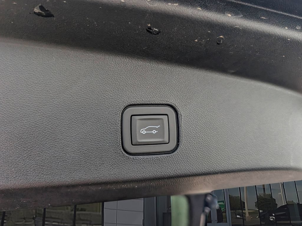 New 2025 Cadillac Lyriq Sport AWD/4WD image 23