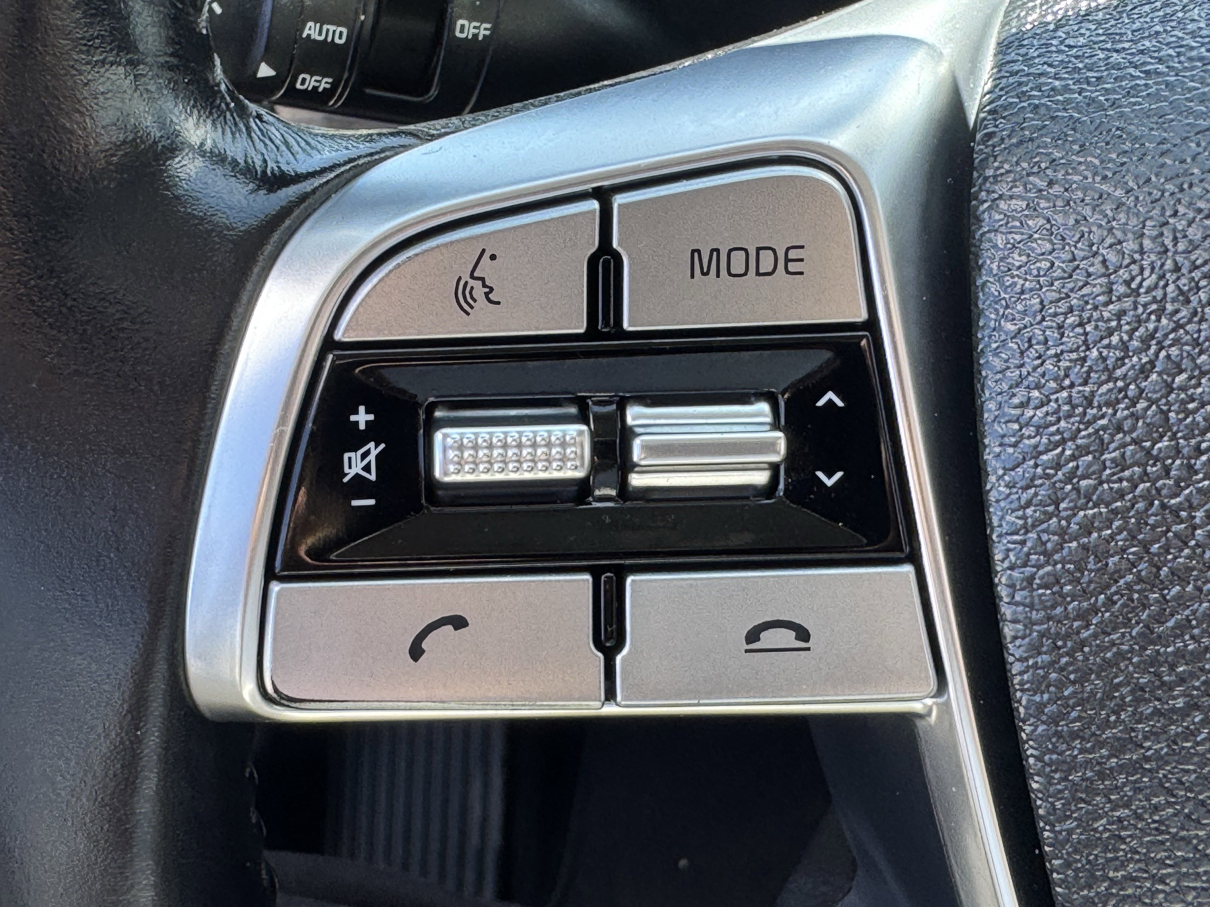 Used 2021 Kia Telluride SX image 25