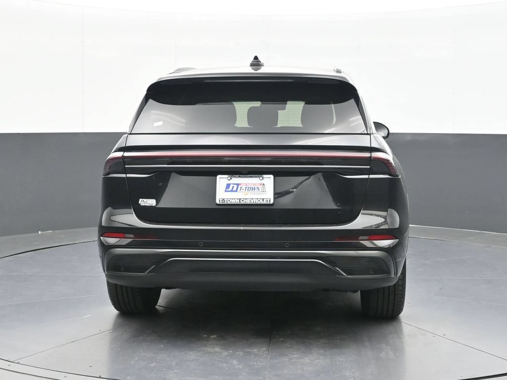 Used 2024 Lincoln Nautilus Reserve w/ Equipment Group 202A AWD/4WD image 7