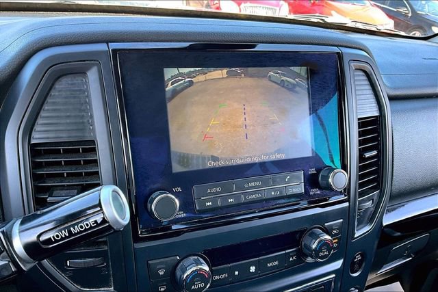 Used 2024 Nissan Titan SV w/ SV Convenience Package image 9