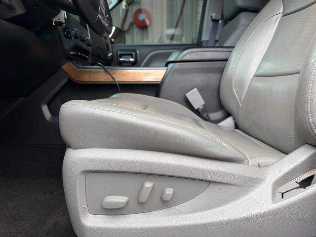 Used 2017 Chevrolet Silverado 1500 LTZ AWD/4WD image 26