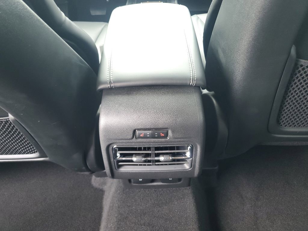 New 2025 Lincoln Corsair Reserve w/ Equipment Group 202A image 14